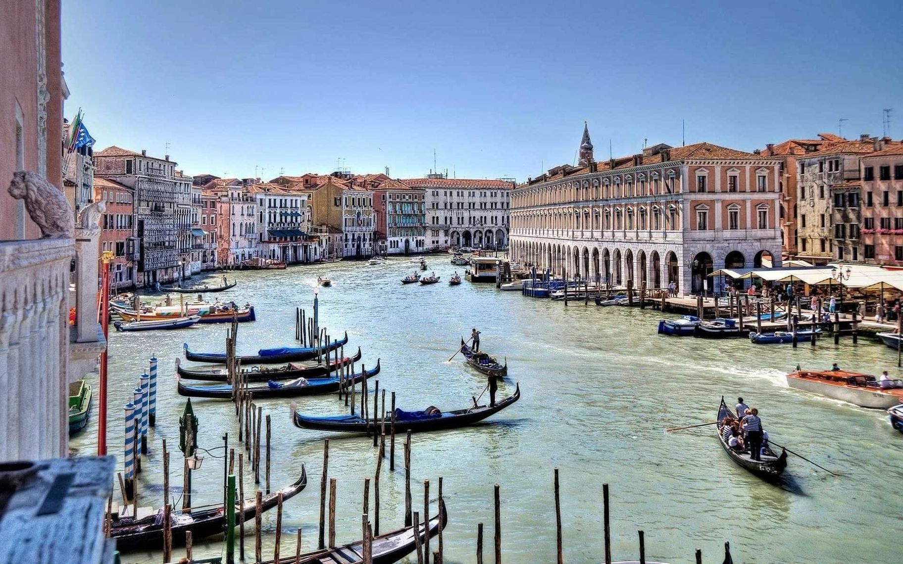 вид на венецию