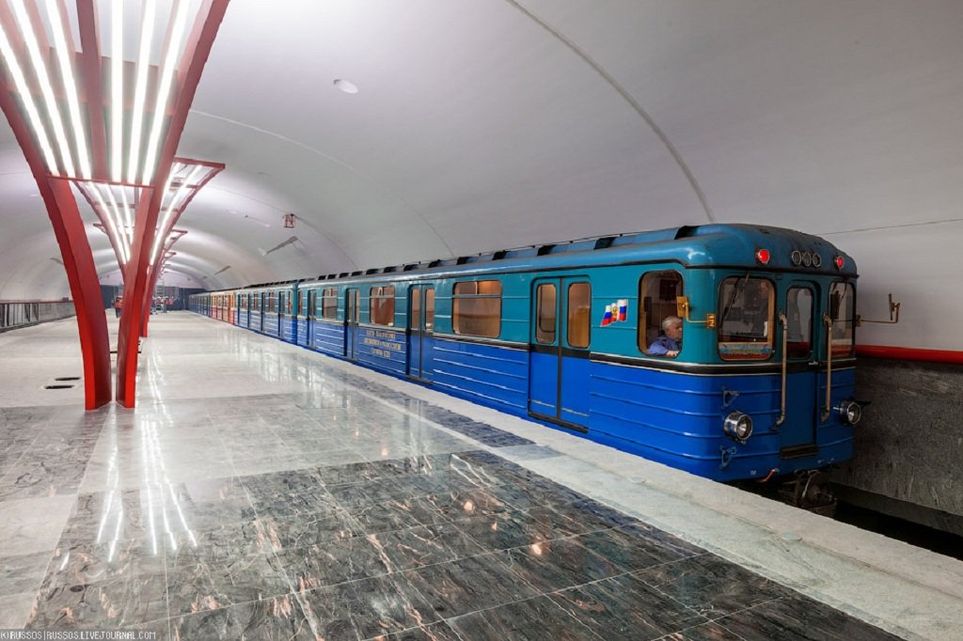 Поезда метрополитена москвы фото с названиями