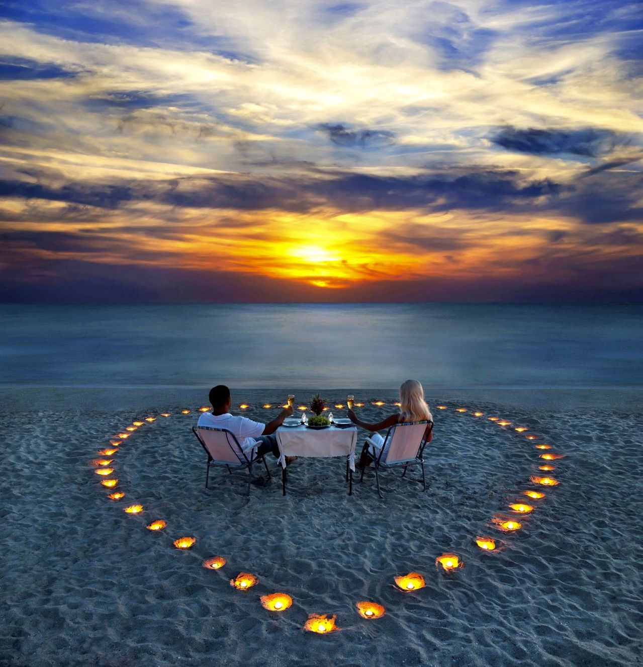 Океан и про любовь. Вечер на море. Море романтика. Романтический вечер на море. Романтический ужин на берегу моря.