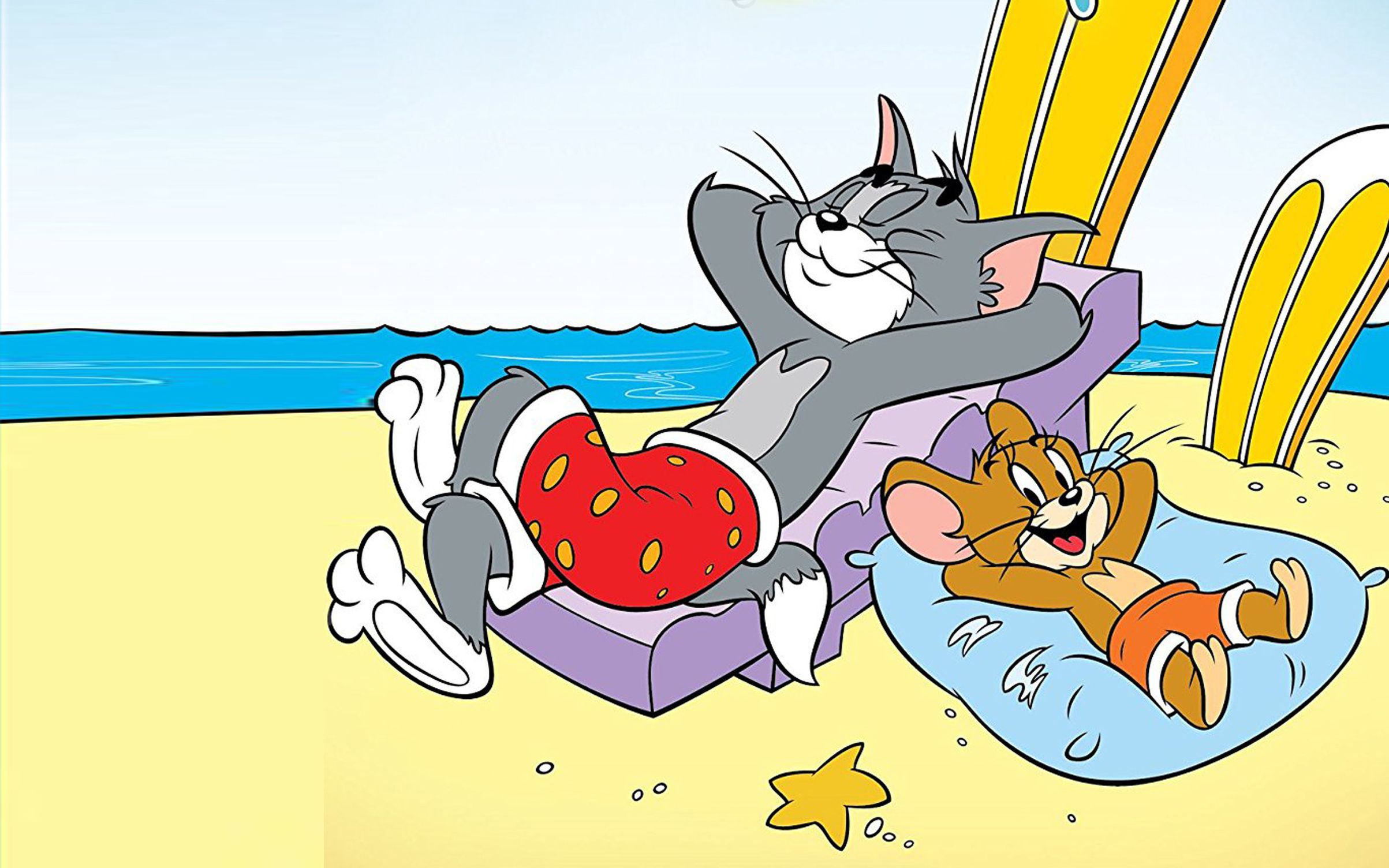 Том и Джерри на пляже